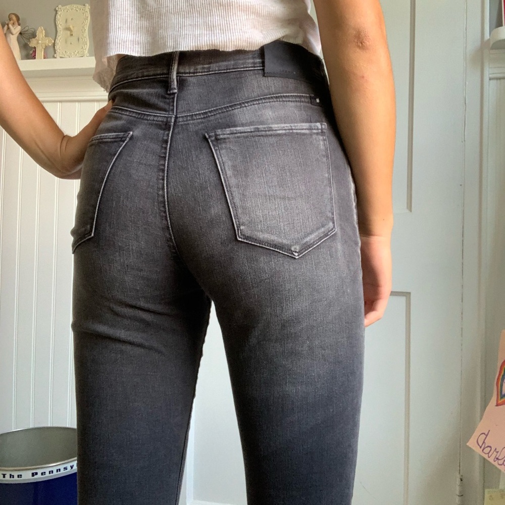 Black Mid Rise Jeans - Picture 2 of 5